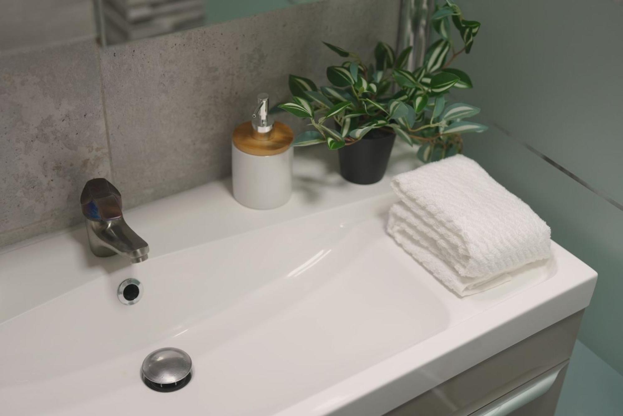 Luxury Apartament Ultracentral Of Suceava Esplanada Luaran gambar