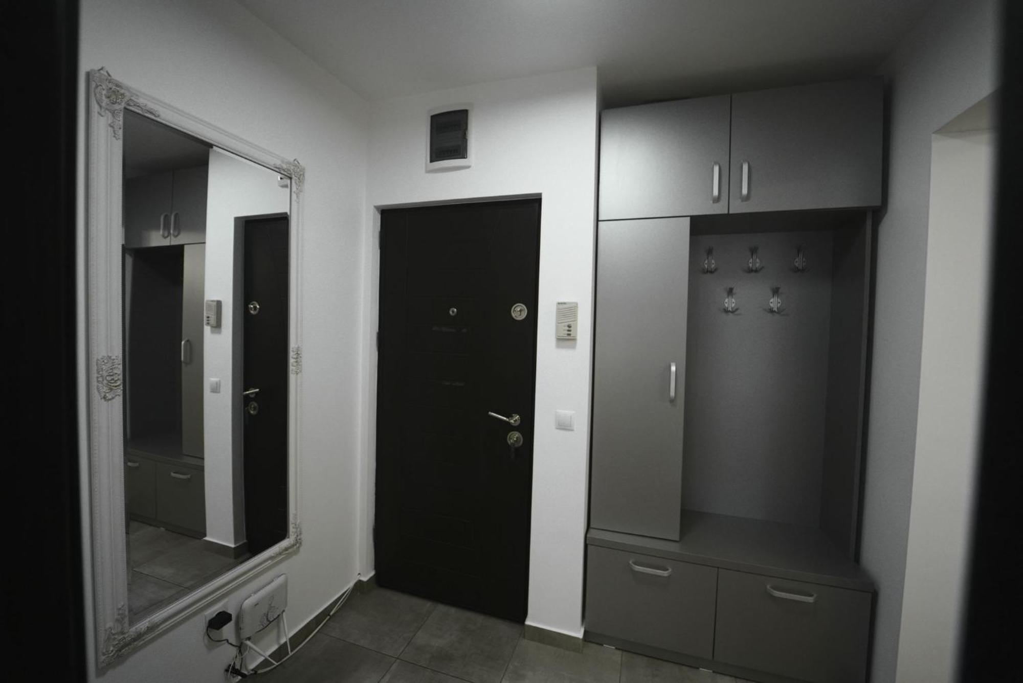 Luxury Apartament Ultracentral Of Suceava Esplanada Luaran gambar
